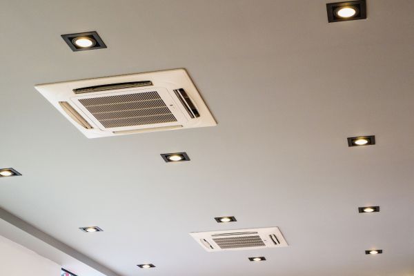 Ceiling mounted cassette type airconditoning system